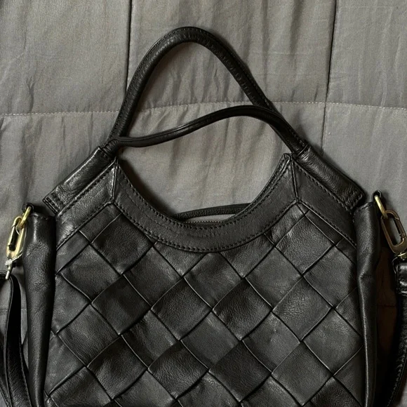 HOBO Black weaved soft pebbled Leather Shoulder Bag - Picture 15 of 16